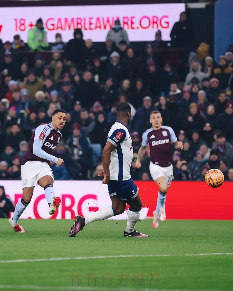 闪电破门！阿森西奥替补出场31秒进球创纪录